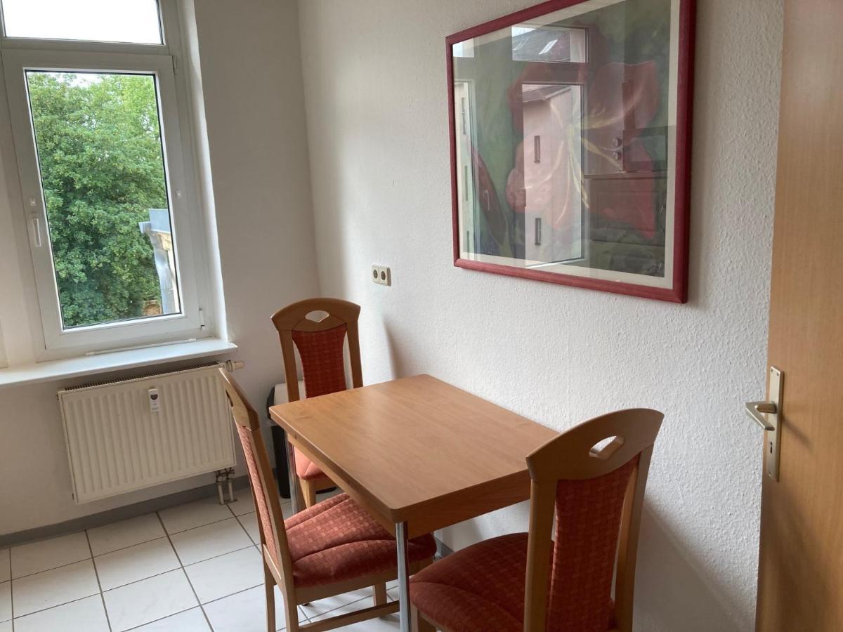 Ferienwohnung Zeitz Appartment Zeitzer Dom ภายนอก รูปภาพ
